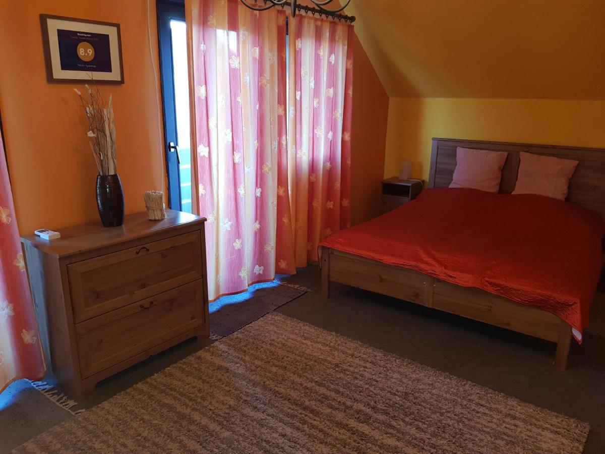 Nador Apartman Apartment บาลาตอนแลลเล ภายนอก รูปภาพ